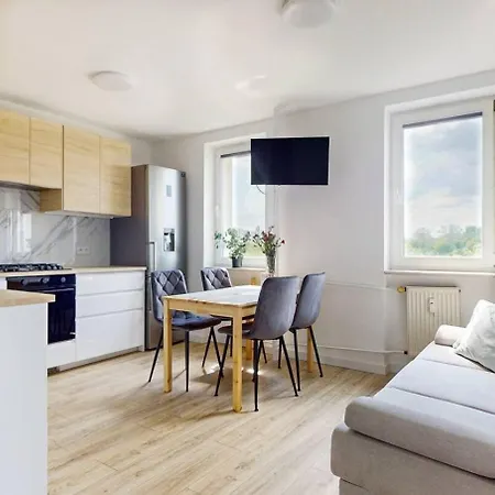 Blue Nest Mokotow 2 Bedrooms Balcony Varsóvia